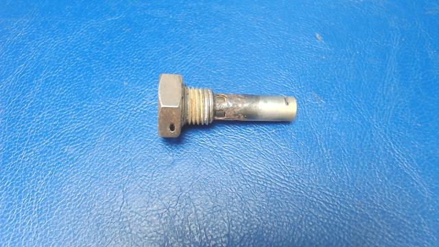 S2106-2 Cessna - PLUG- FUEL TANK DRAIN (See Details)