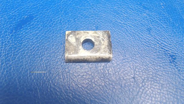 21173-00 Piper - SPACER - Spring attachment