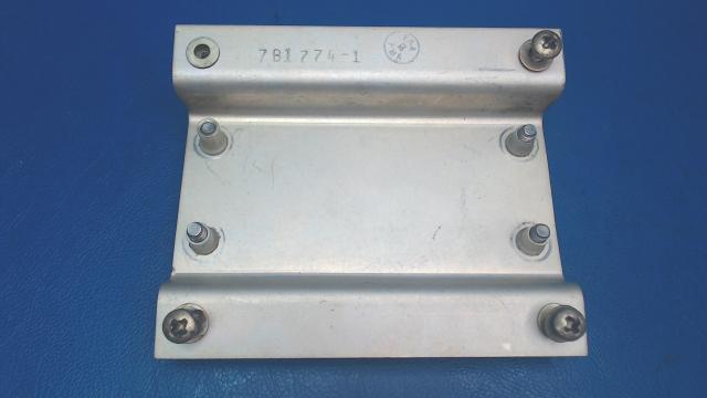 758 405 Piper - Bracket-Altitude Hold (7B1774-1)