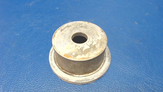 35158-02 Piper - PLUG - Wheel end