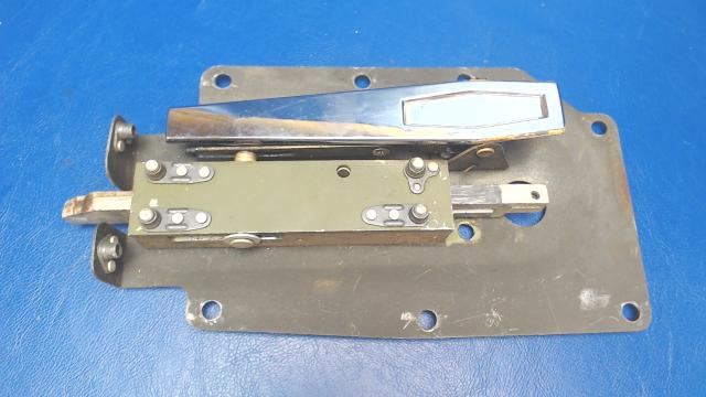 1217049-1 Cessna - LATCH ASSEMBLY-CABIN DOOR LH