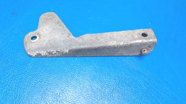 21220-00 Piper - ARM - Gear switch actuator LH