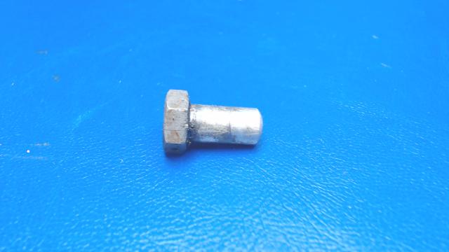 20828-00 Piper - Stud - Main Gear