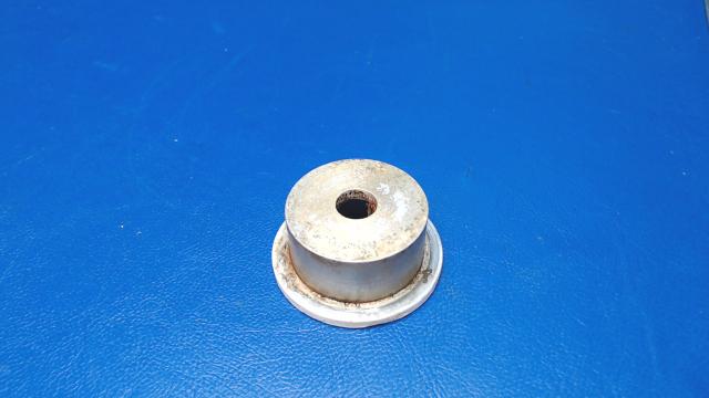 20825-00 Piper - PLUG - Wheel end