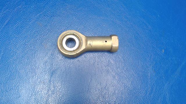 452 377 Piper - BEARING - Rod end