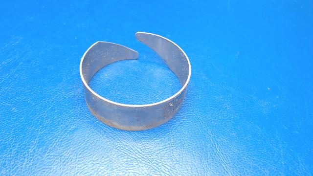 49989-09 Piper - STRAP - Tube clamp