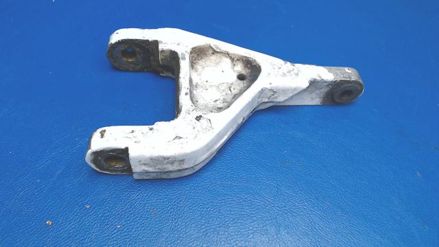 20735-00 Piper - LINK - Main gear torque