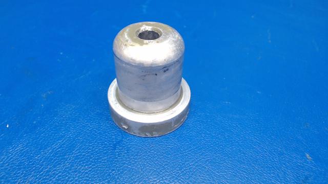 0742410-8 Cessna - FERRULE (used with Wheel Pant)