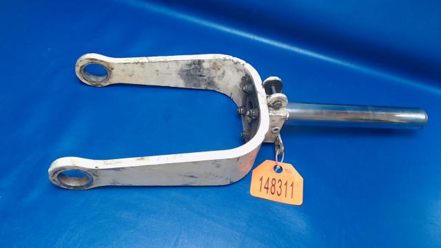 61885-303 Piper - FORK ASSEMBLY - Nose gear (includes Fork Piston Tube)