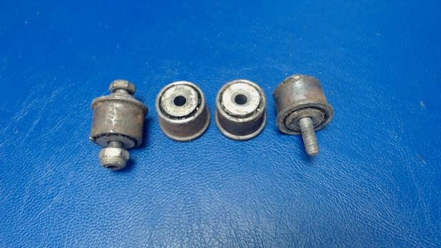 35-165004 Beechcraft - Roller Assy. (QTY 4)