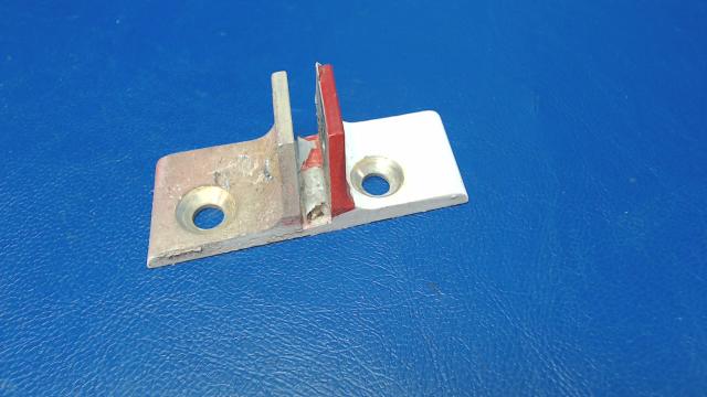 0432005-1 Cessna - Fitting-LH Stabilizer