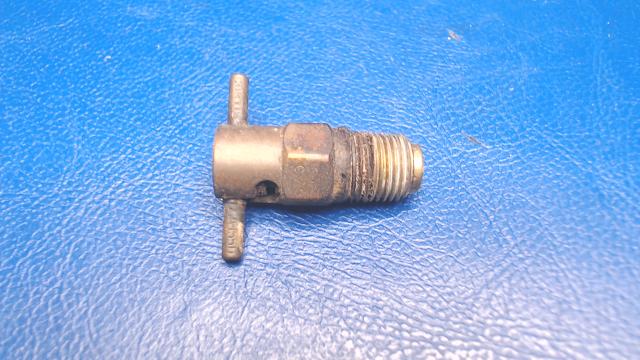 492 022 Piper - Valve - Drain (CCA-1550) (Pet-Cock Type)