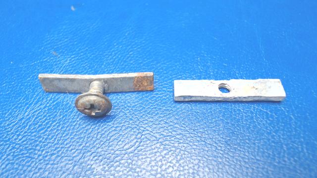 0511242-1 Cessna - SEAT - STOP Set of 2