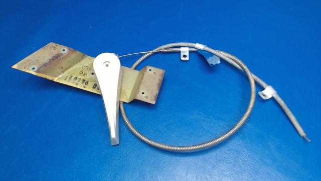 140156-013 Mooney - GUSSET ASSEMBLY LH W/CABLE