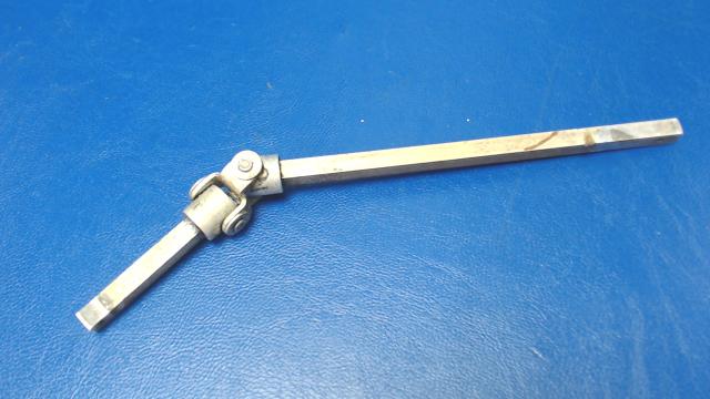 NPN Cessna - SHAFT ASSEMBLY-FUEL SELECTOR VALVE