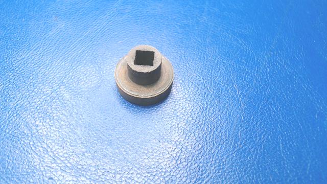 0511195 Cessna - Guide-Fuel Selector Valve Shaft