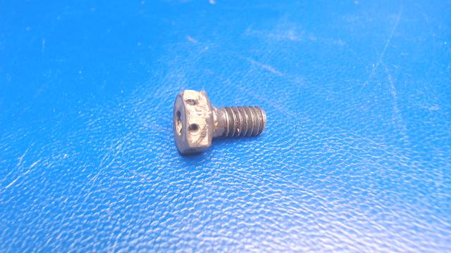 401 918 Piper - BOLT - (AN74A-3)