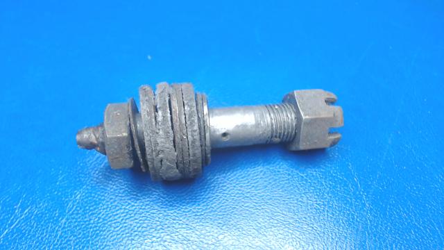 79543-02 Piper - BOLT - Main gear torque link