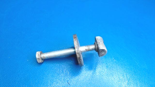 400 014 Piper - BOLT - (AN4-21A)