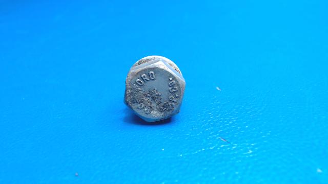 20828-00 Piper - Stud - Main Gear