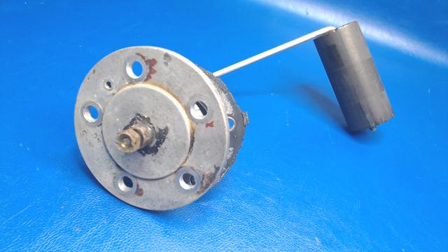 550 503 Piper - Sender - Fuel (PS10013-5)