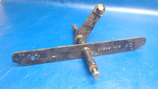 37290-01 Piper - Bellcrank - Aileron Right