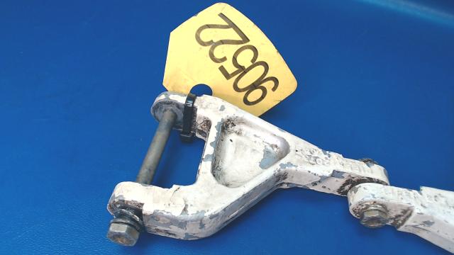 20735-05 Piper - LINK ASSEMBLY - Nose gear torque