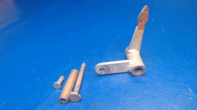 5311226-2 Cessna - BELLCRANK ASSEMBLY-FORWARD