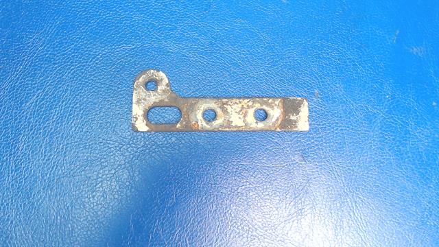 67753-00 Piper - Plate-Spring Attachment