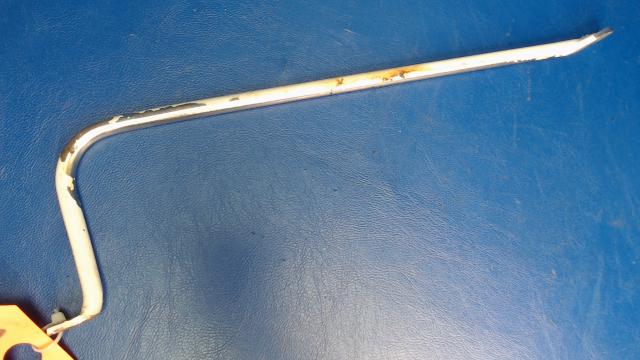 5012042-2 Cessna - BUMPER (some corrosion)