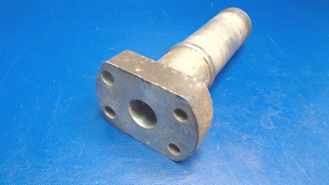 0541124 Cessna - Axle-Main Gear (Aluminum)