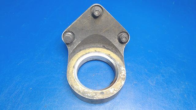 37107-00 Piper - Bracket-Engine Mount