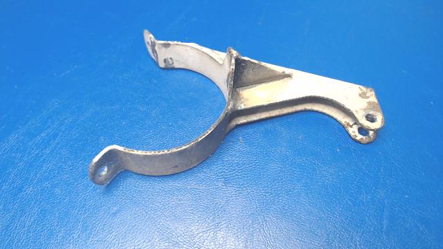 21175-01 Piper - BRACKET - Main gear spring attachment RH