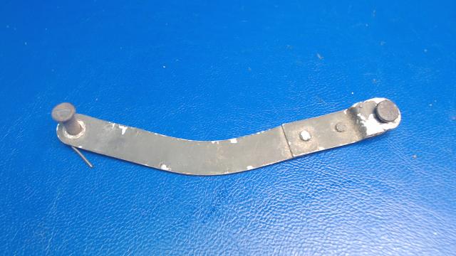 0510195-1 Cessna - Arm- Flap Position Transmitter