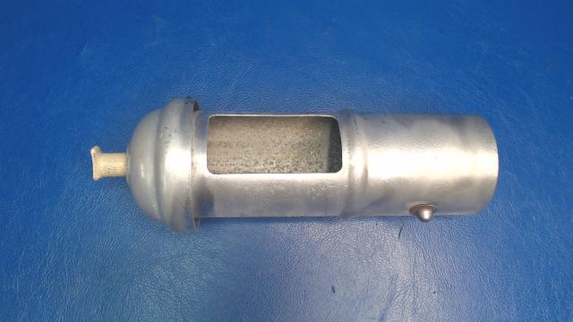 0413163-18 Cessna - OUTLET ASSEMBLY with Cap