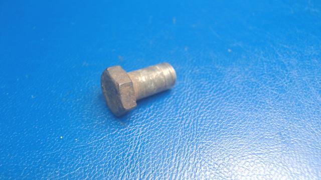20828-00 Piper - Stud - Main Gear