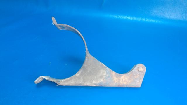 21175-01 Piper - BRACKET - Main gear spring attachment RH