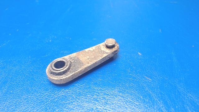 0862100-44 Cessna - LINK- BELLCRANK TO CABLE