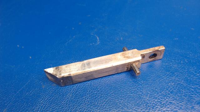 0814143-2 Cessna - LATCH PIN