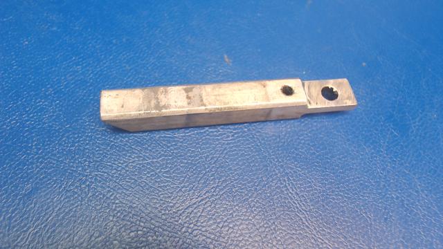 0814143-2 Cessna - LATCH PIN