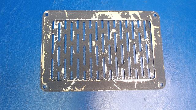 96-530013-13 Beechcraft - GRILL W/Retainer