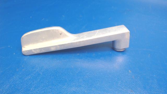 0811490-88 Cessna - Handle-Cabin Door