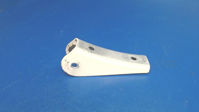 0523918 Cessna - Bracket - Flap Control