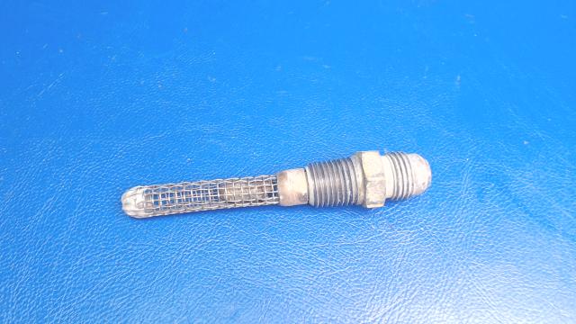 0422130 Cessna - STRAINER -FUEL TANK (FINGER)