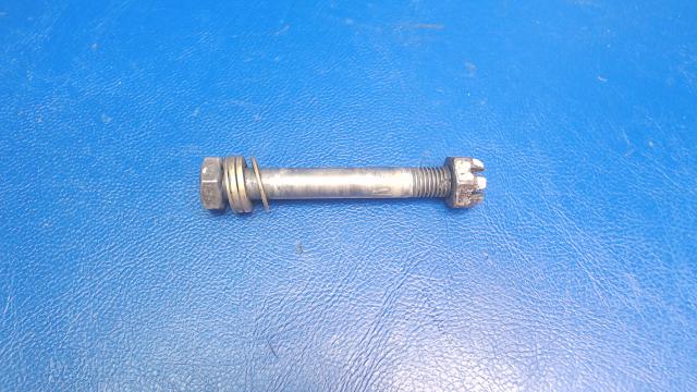 400 166 Piper - BOLT - (AN5-23) - Torque Link