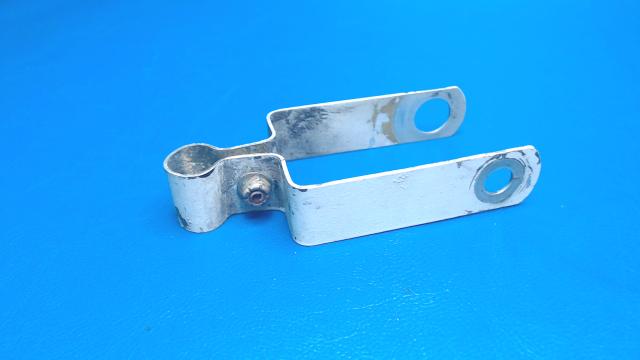63332-05 Piper - CLIP- Hose
