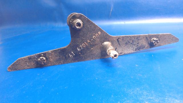 62771-02 Piper - Bellcrank-Aileron RH
