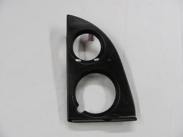 1713274-5 Cessna - Upper RH Instrument Cover