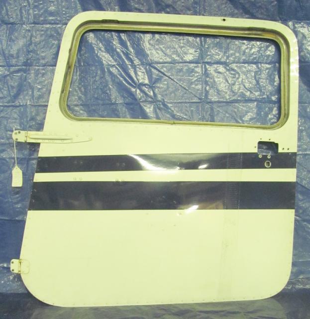 0511460-23 Cessna - LH Cabin Door Structure Window NOT included