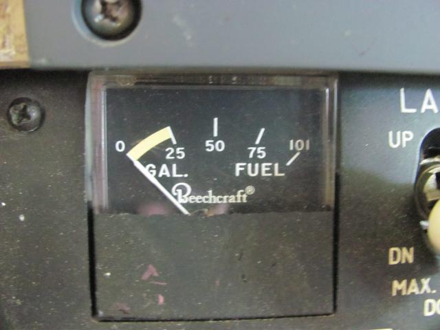 60-384034-5 Beechcraft - INDICATOR - FUEL QUANTITY
